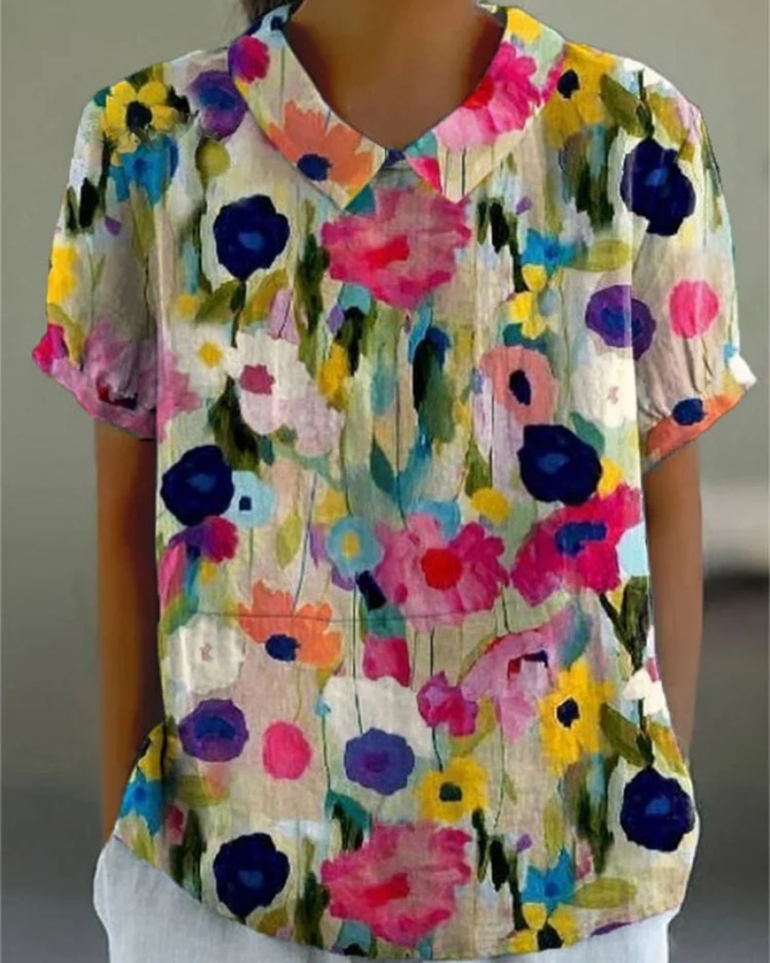 Beatrix – Retro Floral Shirt
